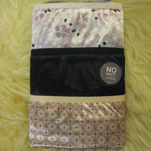 3 pair Hanes size 10 Stretch satiny panty